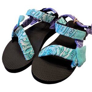 Arizona Love Violet Sandals Size 8 EU 38 Fabric Design Straps NWOB